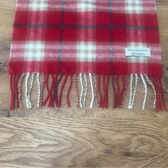 Burberry Vintage Red Check Cashmere Scarf w/Certificate of Authenticity - Picture 5 of 12
